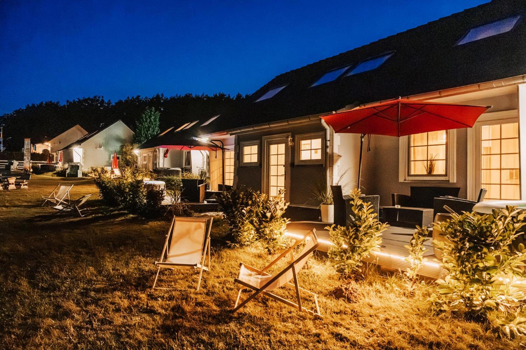 Ferienhaeuser Insel Usedom Haus Samara 8 - Blick Aufs Achterwasser! Whirlpool Und Sauna Lutow エクステリア 写真