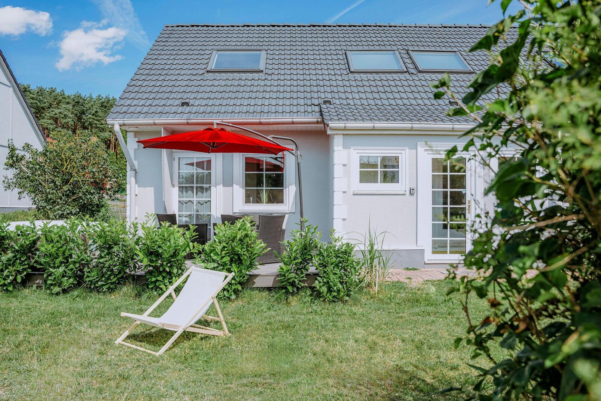Ferienhaeuser Insel Usedom Haus Samara 8 - Blick Aufs Achterwasser! Whirlpool Und Sauna Lutow エクステリア 写真